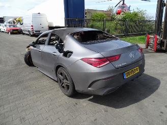 Mercedes Cla-klasse 200 Turbo picture 2