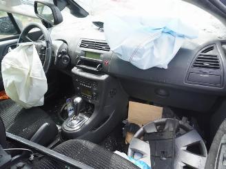 Citroën C4 1.6 HDi picture 5