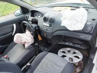 Chevrolet Aveo 1.2 picture 5