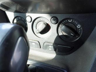 Ford Transit Connect 1.5 TDCi picture 9