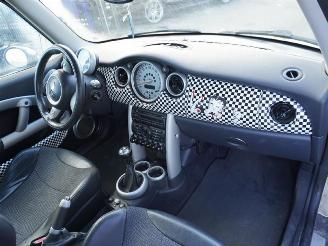 Mini Cooper 1.6 16v picture 5