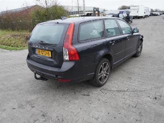 Vrakbiler auto Volvo V-50 2.0 D 2008/10