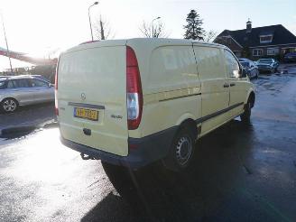 krockskadad bil bedrijf Mercedes Vito 110 CDi 2014/2