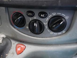 Nissan Primastar 2.0 dCi picture 6