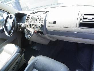 Volkswagen Transporter 2.5 TDi picture 6
