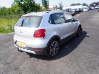 demontáž osobní automobily Volkswagen Polo 1.6 TDi 2010/12