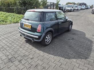 Sloopauto Mini One 1.6 16V 2003/6