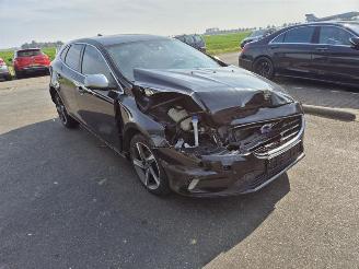 Volvo V-40 2.0 D2 16V picture 5