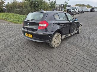Vrakbiler auto BMW 1-serie 1.6 16V 2005/4
