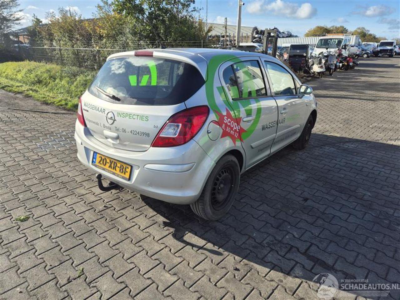 Opel Corsa 1.4 16V