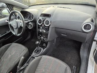Opel Corsa 1.4 16V picture 5