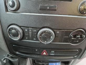 Mercedes Sprinter 215 C Di picture 6