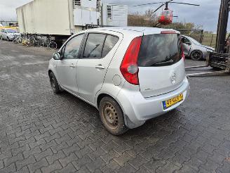 Opel Agila 1.2 16v picture 2