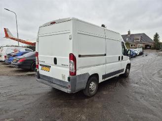 damaged commercial vehicles Peugeot Boxer 2.2 HDi 2009/12