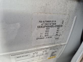 Opel Corsa 1.2 16v picture 8