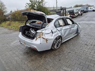 Salvage car BMW 3-serie 330e 2018/6