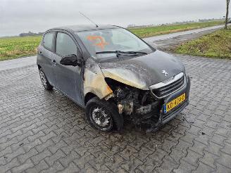 Peugeot 108 1.0 12V picture 4