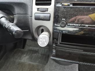 Toyota Prius 1.5 Hybrid picture 10