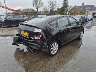 Auto incidentate Toyota Prius 1.5 Hybrid 2010/3