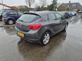 Unfallwagen Opel Astra 1.4 Turbo 2010/7