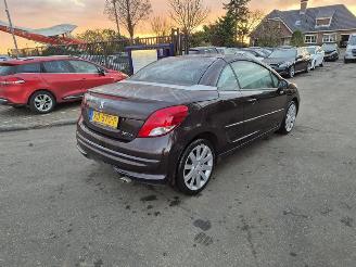 Unfallwagen Peugeot 207 CC 1.6 HDiF 2014/7