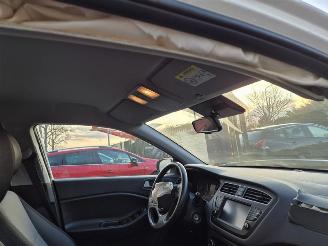 Hyundai I-20 1.0 T GDi picture 10