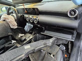 Mercedes A-klasse 200d 4matic picture 5