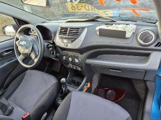 Suzuki Alto 1.0 picture 5