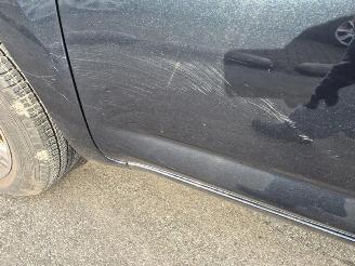 Toyota Rav-4 2.0 picture 10