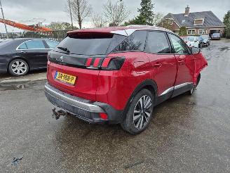 Vaurioauto  passenger cars Peugeot 3008 1.6 e THP 2018/5