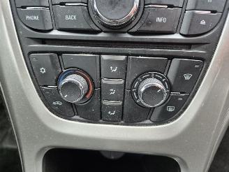 Opel Astra Sports Tourer 1.3 CDTi picture 6