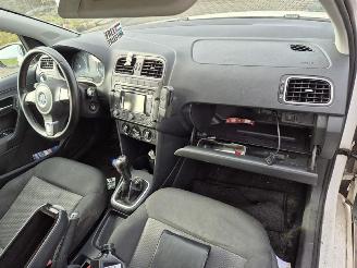 Volkswagen Polo 1.2 TDi picture 6