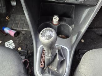 Volkswagen Polo 1.2 TDi picture 8