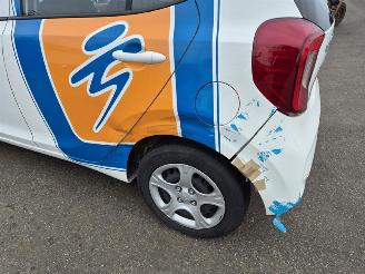 Kia Picanto 1.0 12v picture 5