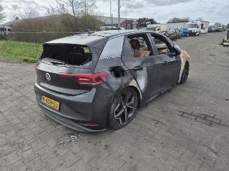 Démontage voiture Volkswagen ID.3  2020/12