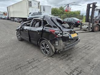Nissan Qashqai 1.2 DIG picture 2