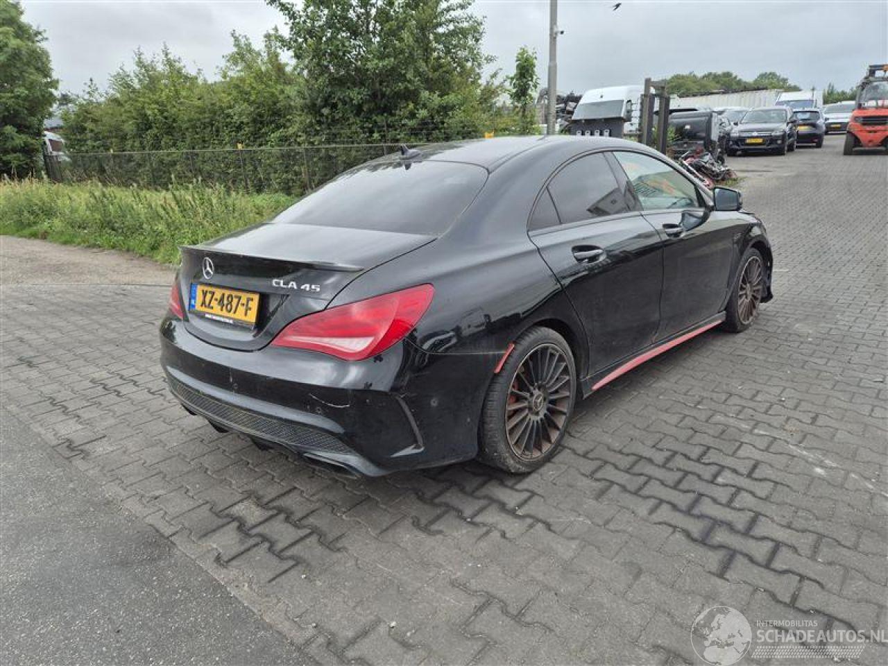 Mercedes Cla-klasse 45 AMG