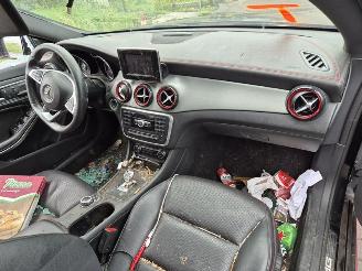 Mercedes Cla-klasse 45 AMG picture 5