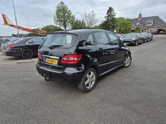 Coche accidentado Mercedes B-klasse 180 CDi 2009/4