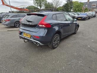 škoda osobní automobily Volvo V-40 D2 2016/11