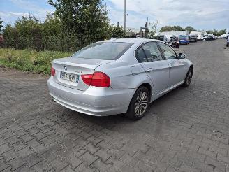Autoverwertung BMW 3-serie 318d 2010/1