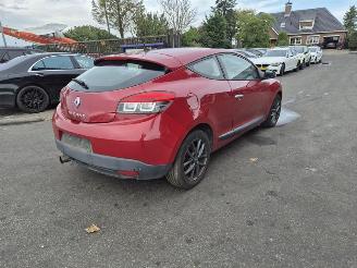 Coche accidentado Renault Mégane Coupe 1.4 TCe 2010/2