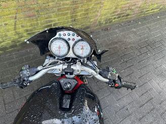 Ducati Monster 900  picture 6