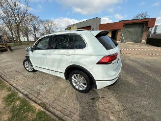 Volkswagen Tiguan 92 kW (125 PK)  1395 cc. picture 3