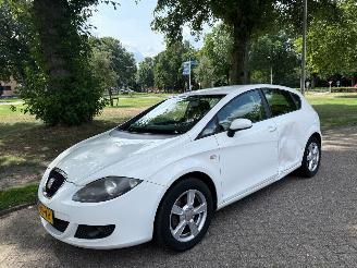 skadebil auto Seat Leon 75 kW (102 PK)  1595 cc. 2008/1