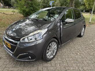  Peugeot 208  2018/1