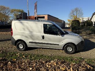 Opel Combo VAN picture 6