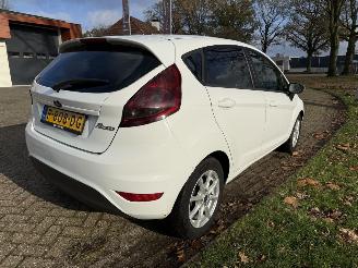 Ford Fiesta  picture 5