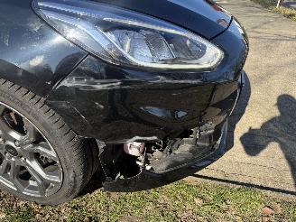 Ford Fiesta  picture 12