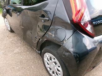 Toyota Aygo 1.0 X- 5 Drs picture 12